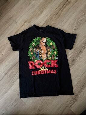 WWE Black Graphic Tee with Green Holiday Accents